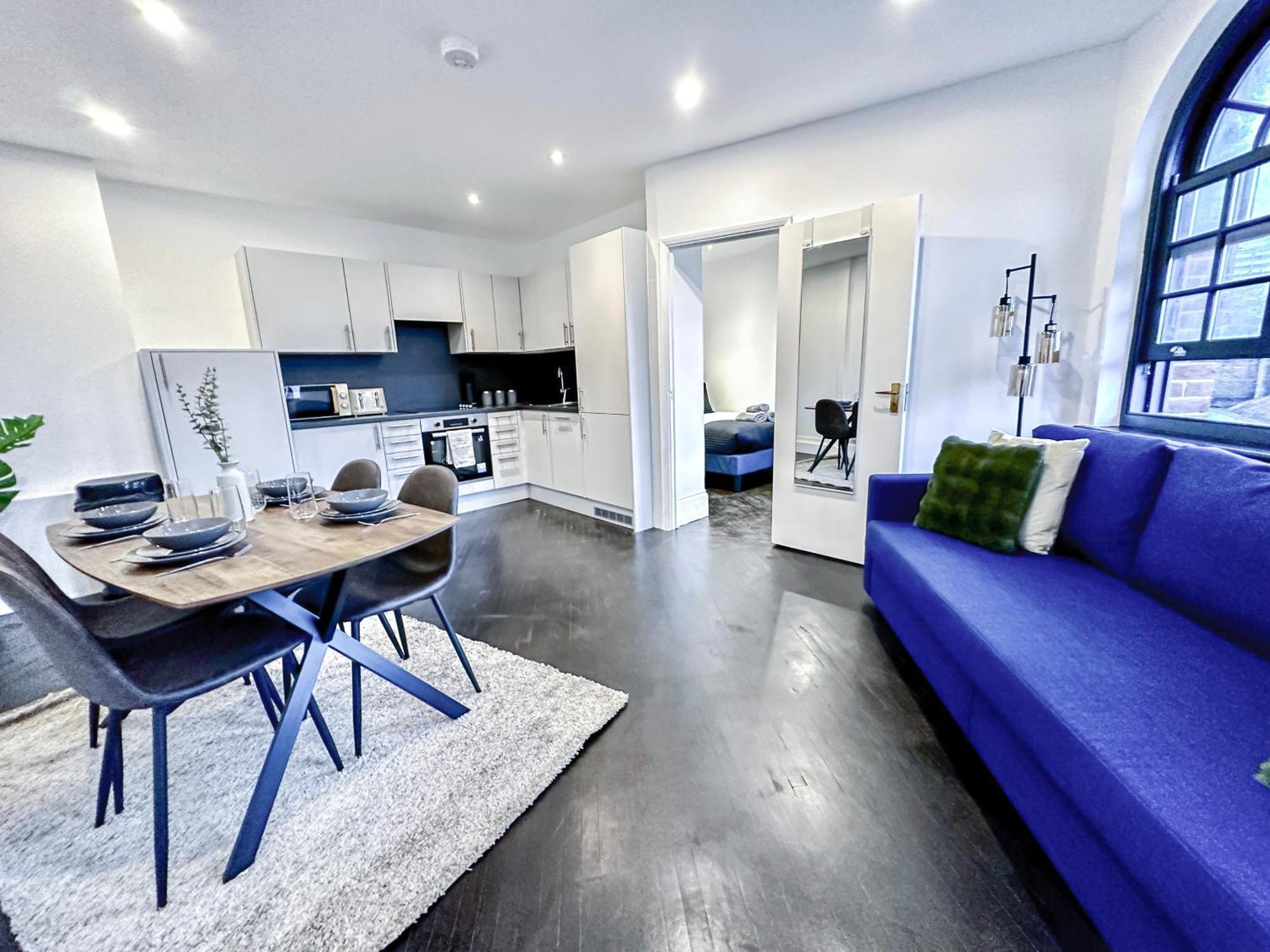1-Bedroom Apartments In Shoreditch, Old Street, Hoxton Londen Buitenkant foto